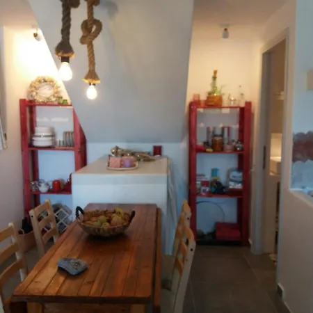 Lejlighed Spitaki-kythnos Loutrá