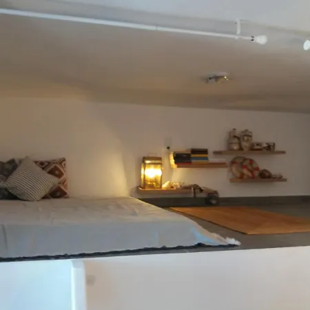 Spitaki-kythnos Loutrá