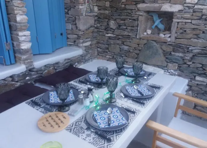 Spitaki-kythnos Lägenhet Loutrá